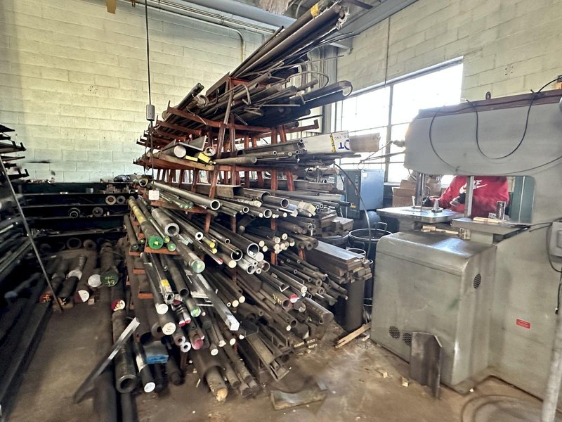 METAL STEEL: STOCK #18240