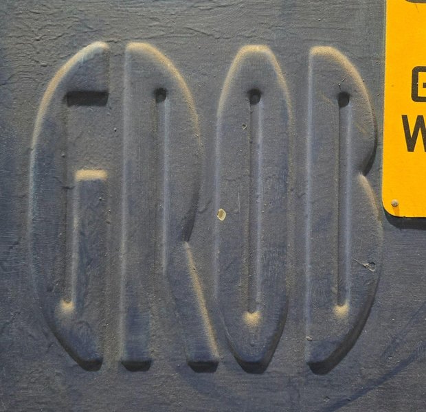 GROB MS36 Vertical Bandsaw USED