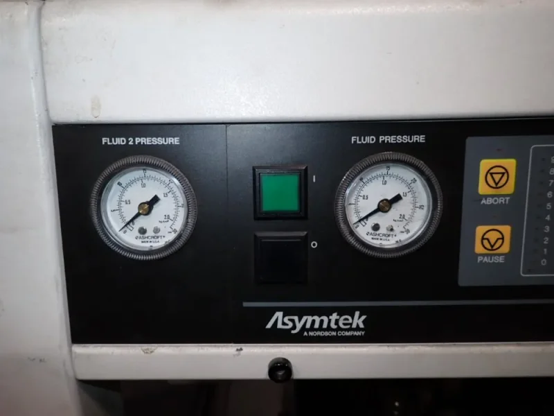 ASYMTEK FLUID DISPENSING SYSTEM  -  C-720
