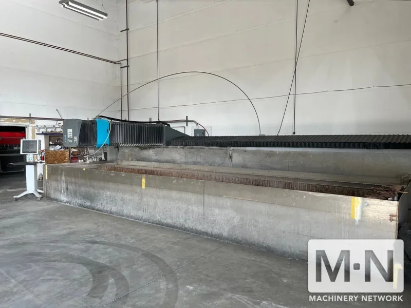 2016 Flow Mach M3B-7320 6' x 24' Waterjet