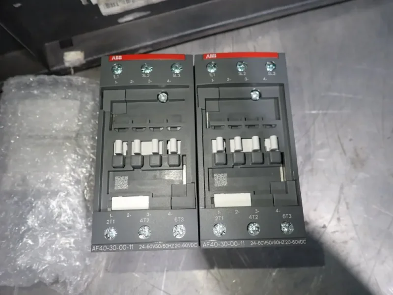 ABB CONTACTORS  -  AF40-30-00-11