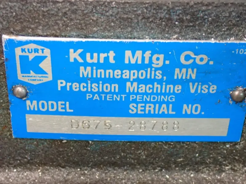 KURT 6" VISE