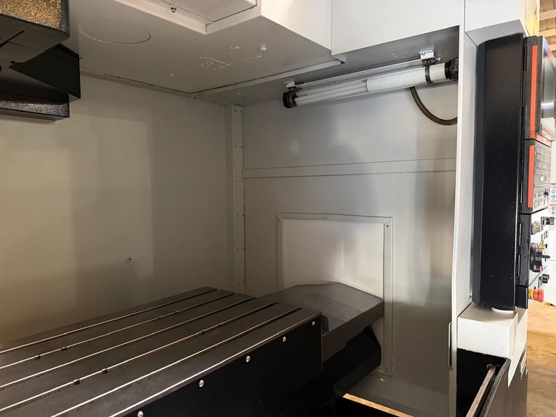 Mazak VCN 510C-II CNC Vertical Machining Center – Mill