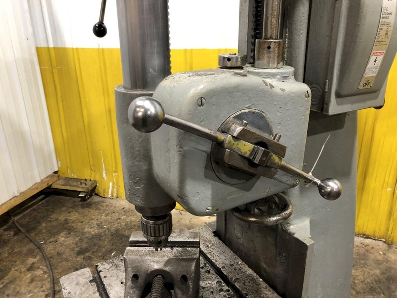 24" CINCINNATI BICKFORD SUPER SERVICE SINGLE SPINDLE DRILL PRESS: STOCK #19163