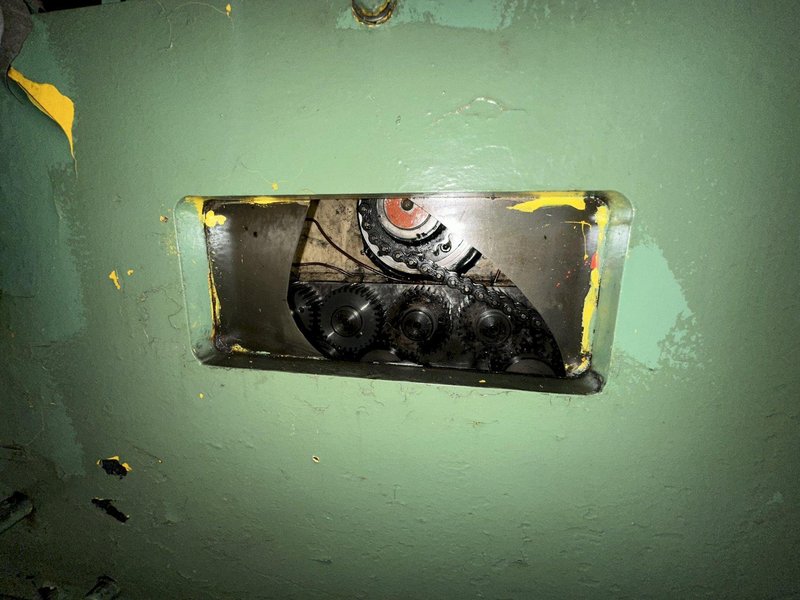 48" X 14 GAUGE AUTOMATIC FEED MODEL 13-32-48 13 ROLL STRAIGHTENER LEVELER: STOCK 19766