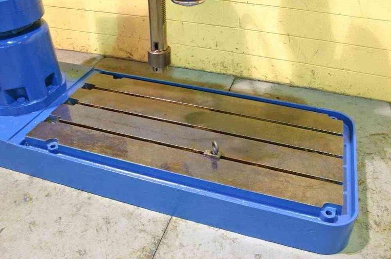 5&#039; X 15&#039; BERGONZI MODEL #TM1600 RADIAL DRILL: STOCK #51281