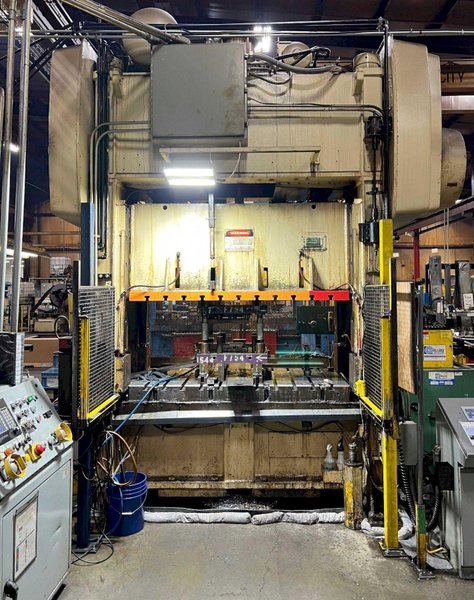150 ton Niagara SC2-150-72-36 Straight Side Mechanical Metal Stamping Press, Year 1980
