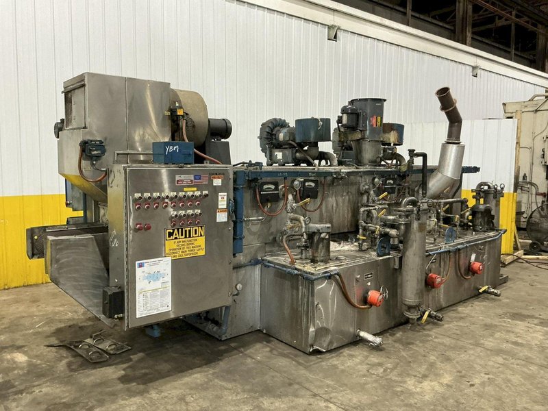 24" WIDE x 8" HIGH CAE RANSOHOFF 4-STAGE STAINLESS STEEL BELT CONVEYOR PARTS WASHER, WITH RUST INHIBITOR APPLICATION: YOBRO #25378