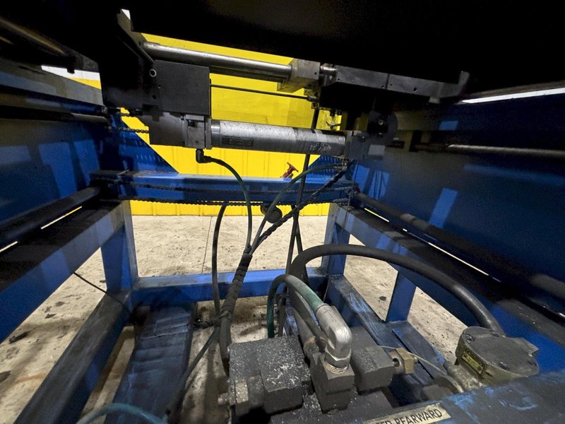 12&quot; W X 18&quot; STROKE PRESS ROOM EQUIPMENT PRE PNEUMATIC COIL STRAIGHTENER &amp; AIR FEEDER : STOCK #23254