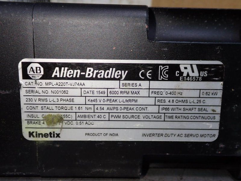 ALLEN BRADLEY .62 KW AC SERVO MOTOR  -  MPL-A220T-V074AA