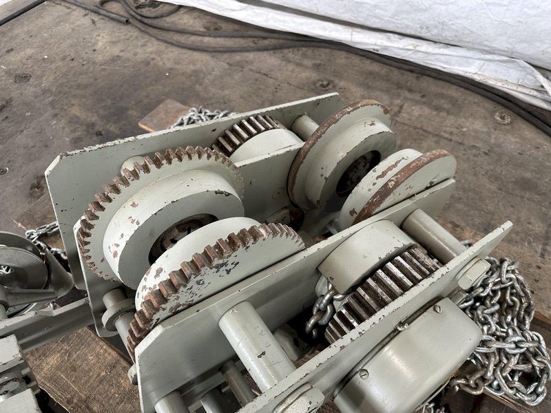 4 TON BUDGIT UNDER HUNG CHAIN HOIST. STOCK #0310922