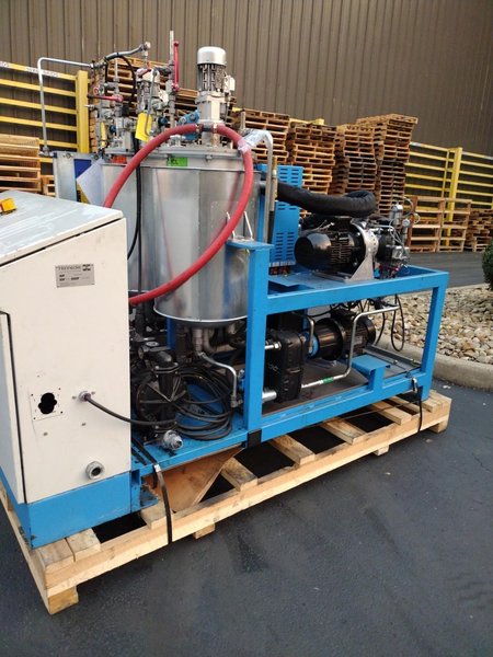 Hennecke MicroLine 45 R/MT Polyurethane Metering Machine – 2019, High-Precision PU Dispensing System(1)