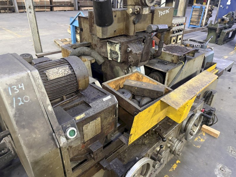 12" X 40" SHIGIYA OKAMOTO MODEL #GUA-30-100 OD HYDRAULIC CYLINDRICAL GRINDER: YOBRO #25235