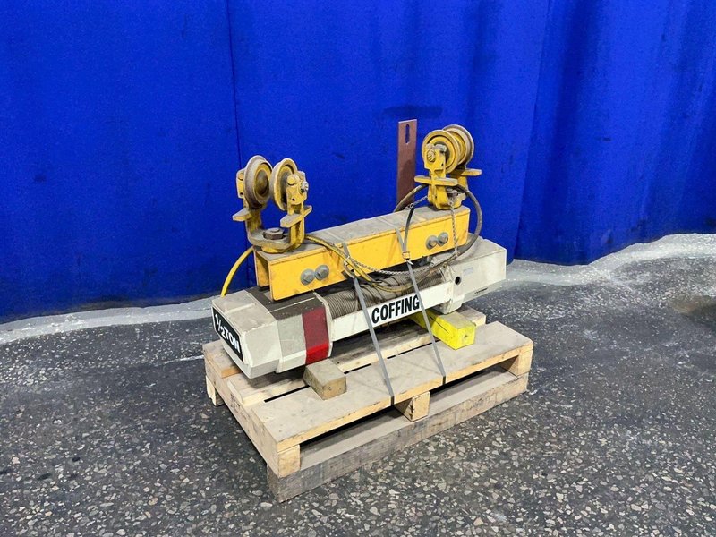 COFFING 1/2 TON HOIST
