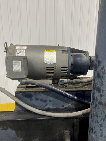 60&quot; X 30&quot; MARATHON MODEL #V-6030-HD VERTICAL CARDBOARD BALER: STOCK #20164