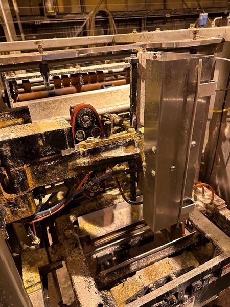 HAYSSEN Vertical Form, Fill and Seal Unit