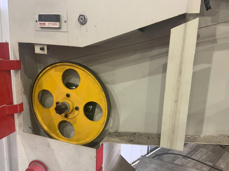 40" DAKE JOHNSON MODEL: VH-40 VERTICAL BANDSAW: STOCK #81219