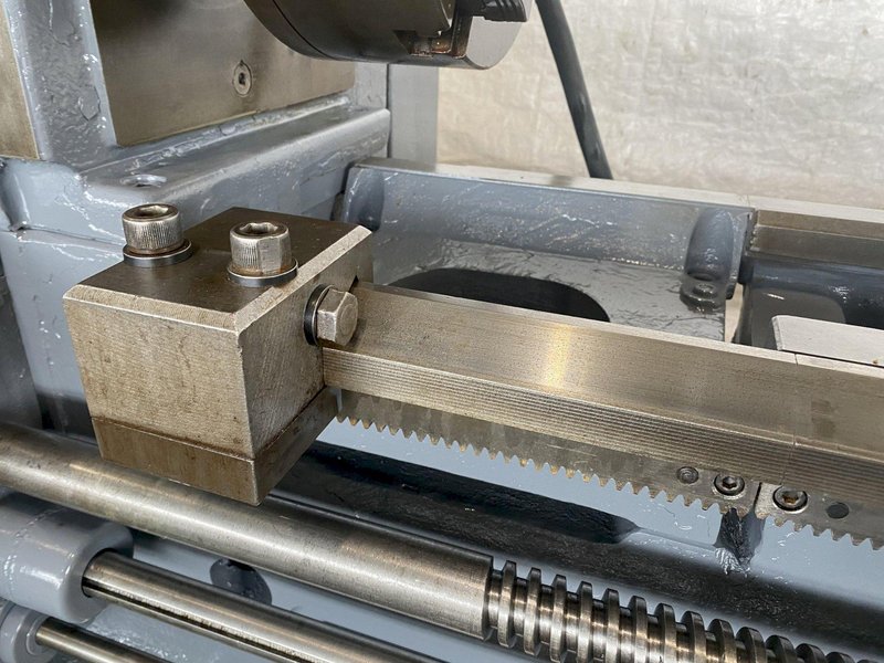 21&quot; x 120&quot; TARNOW TUJ 50X3000 ENGINE LATHE. STOCK #0743222.