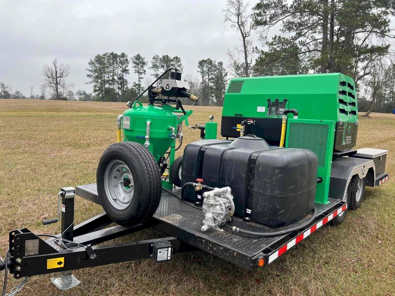 Mobile XL DB500 Mobile Dustless Blasting System, 2022 – 14 Hours Run Time, Like New!!