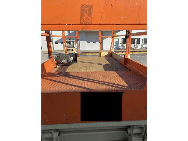 JLG 4069LE 46′ Electric Scissor Lifts, 2016 – Low Hours