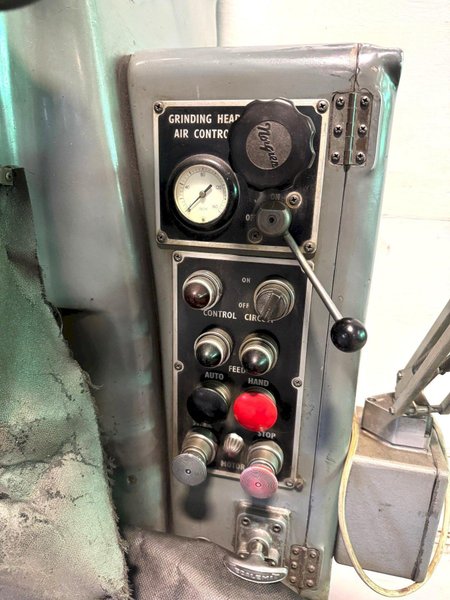 Moore No. 2 Jig Grinder, 10&quot; x 19&quot; Tbl., 40K RPM Head, DRO, Low Price