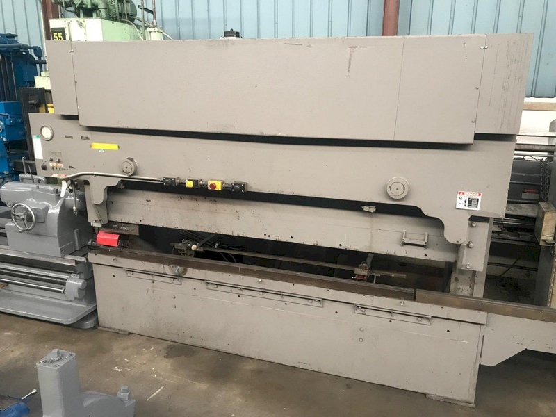 175 TON X 10' HTC MODEL 210 HYRDRAULIC PRESS BRAKE: STOCK #70839