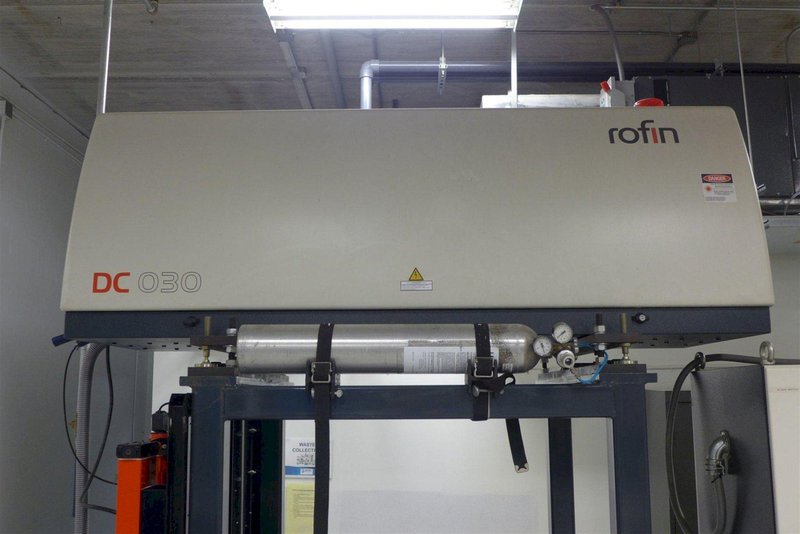 3000 WATT ROFIN SINAR MODEL #DC-030 LASER WELDER: YOBRO #24404