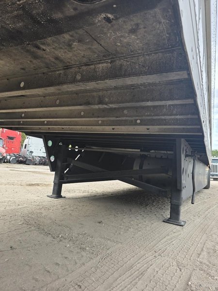 2022 Utility 53 x 102 1UYVS2534N2632821