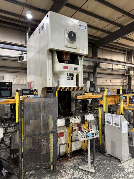 220 TON AIDA GAP FRAME STAMPING PRESS