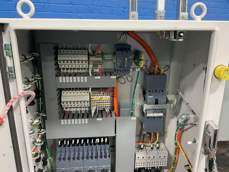 X-bar Automation 100 Amp Power Distribution Panel - Ecs-5103-cc-bb-aa-tt