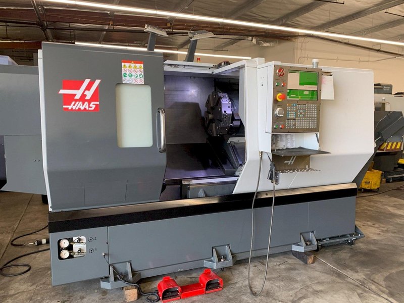 2017 HAAS DS-30 CNC LATHE