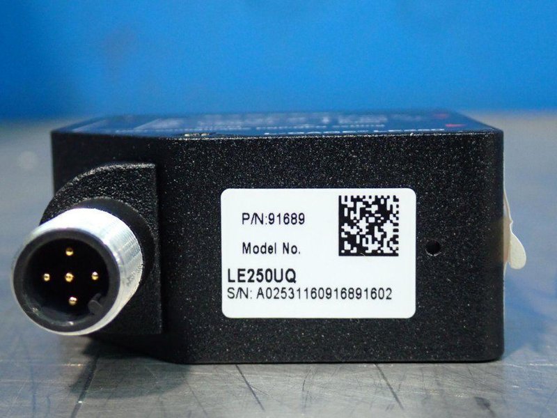 BANNER ELECTRIC L-GAGE LE250  -  LE250UQ