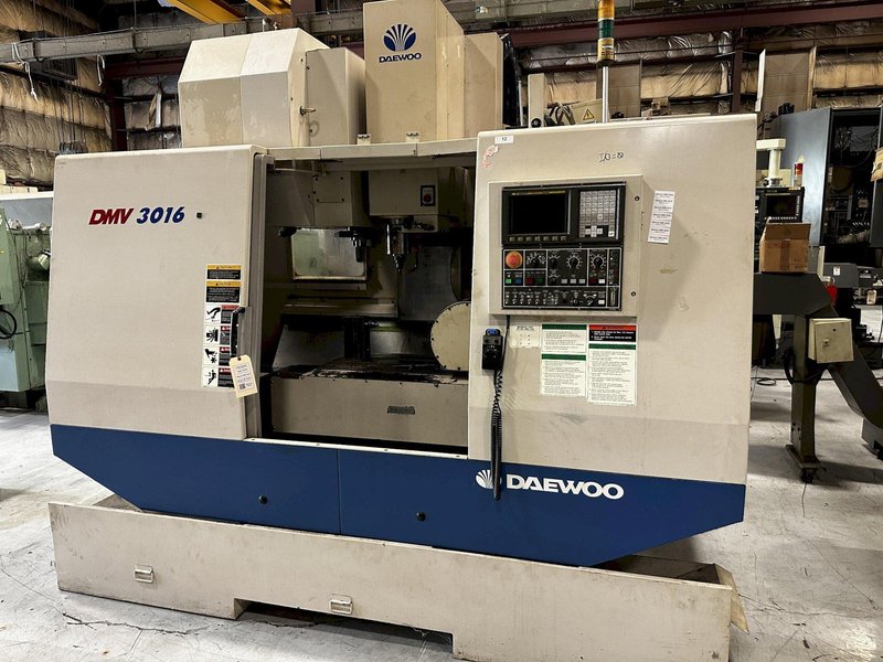Daewoo DMV-3016 5 Axis Used CNC Vertical Machining Center For Sale - 2004