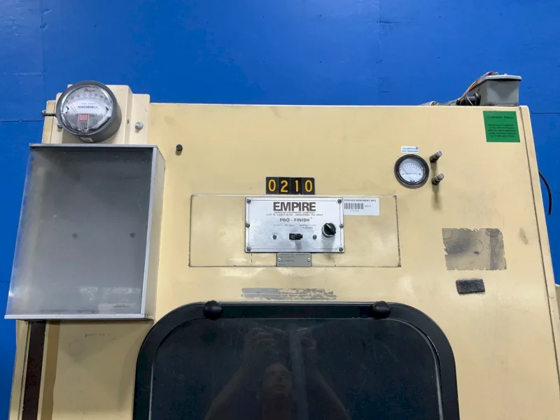 EMPIRE 35” X 41” X 47” ABRASIVE BEAD BLAST MACHINE  -  PF-3642
