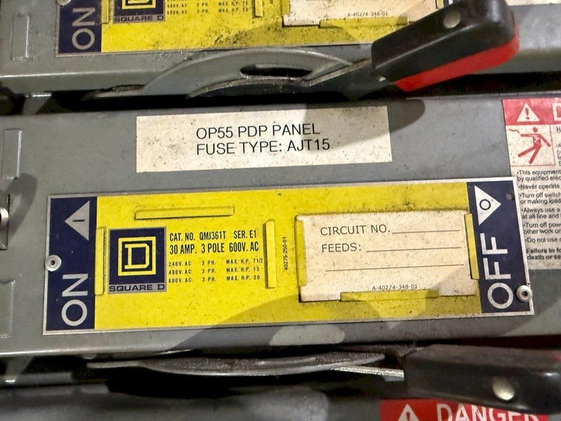 Square D 338179260010001 Power Distribution Panel 600Y/347V, 3-PH, 250 Max Amps USED