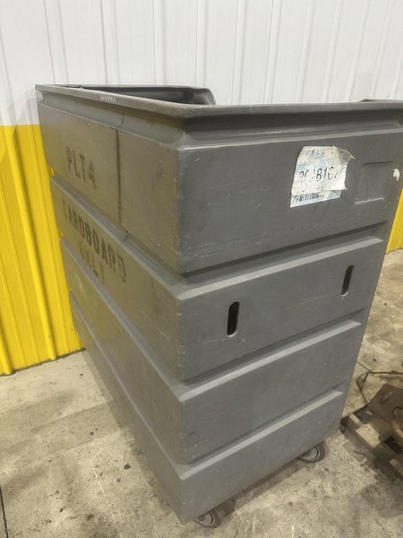 (11) DANDUX BULK HANDLING CARTS: STOCK #22148
