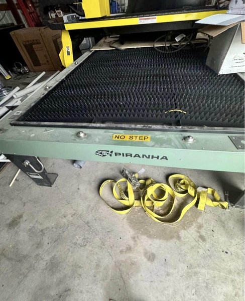 5′ x 10′ Piranha B510 Plasma, 2022 – HyperTherm Powermax 85 Sync