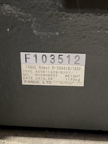 FANUC R-2000IB/165F w/ R30IA CONTROLLER AND PENDANT USED 2010