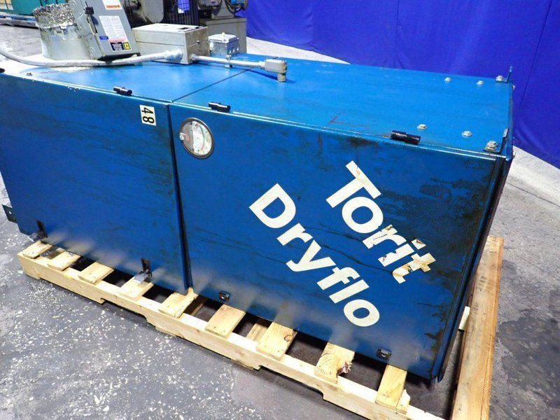 TORIT DUST COLLECTOR   -  MDV-3000