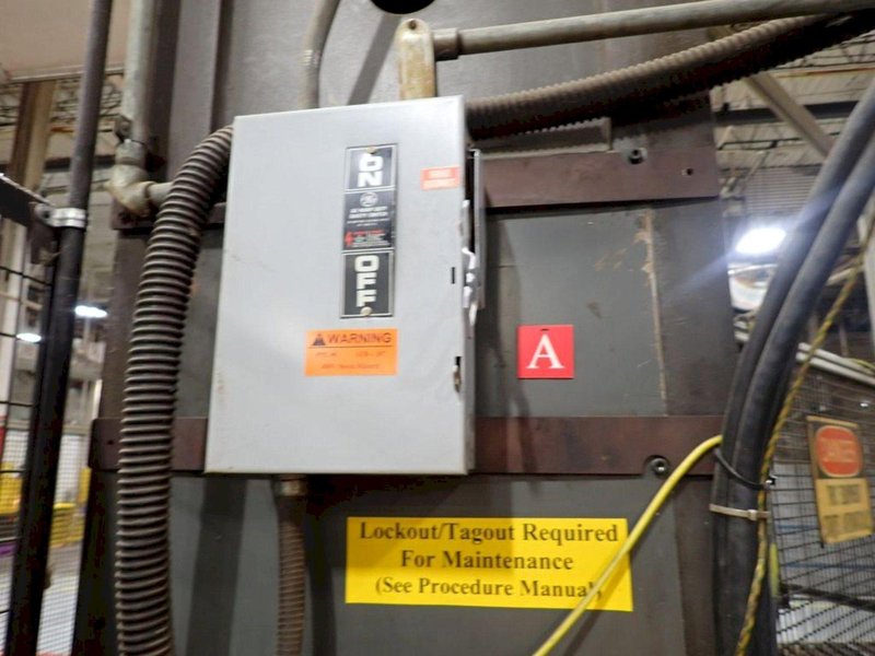 FANUC M-400 ROBOT W/ R-00J CONTROL: YOBRO #24276