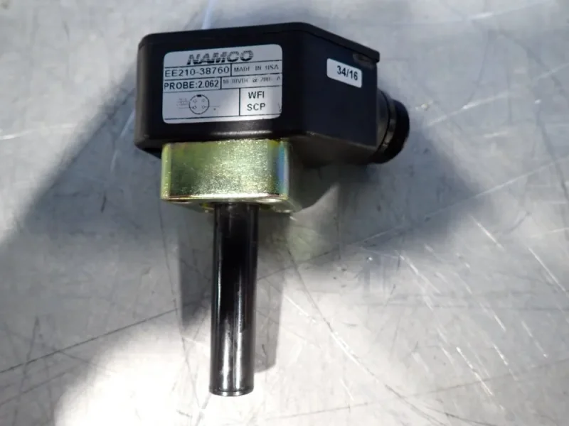 NAMCO CONTROLS 3000 PSI MISC. CYLINDICATOR PROXIMITY SENSORS  -  EE210-38760 / EE210-37880