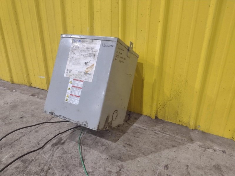 15 KVA EATON 240X480 SINGLE PHASE ELECTRICAL TRANSFORMER : YOBRO 24937