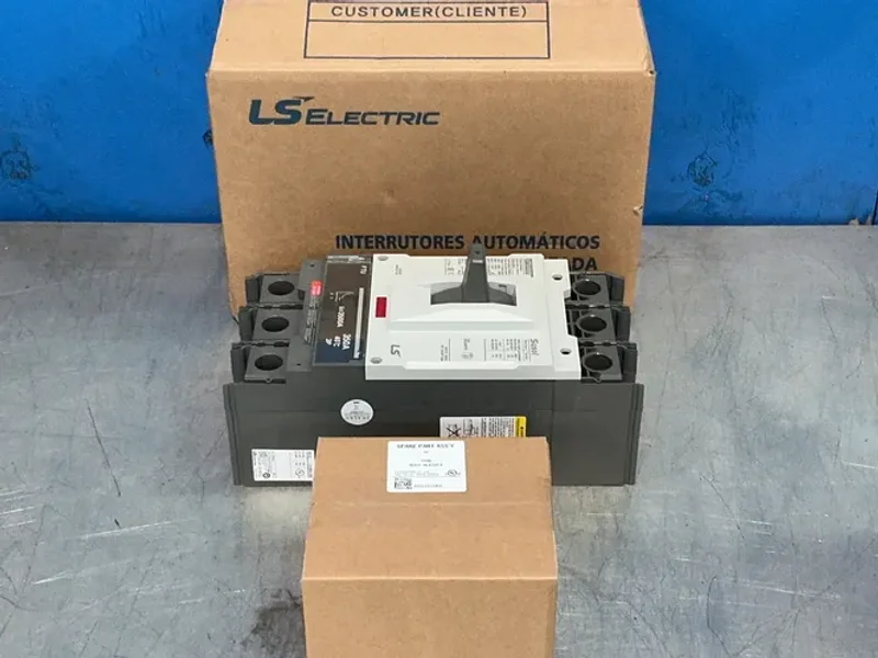 LS ELECTRIC UTS400N MOLDED CASE CIRCUIT BREAKER  -  02110027UL