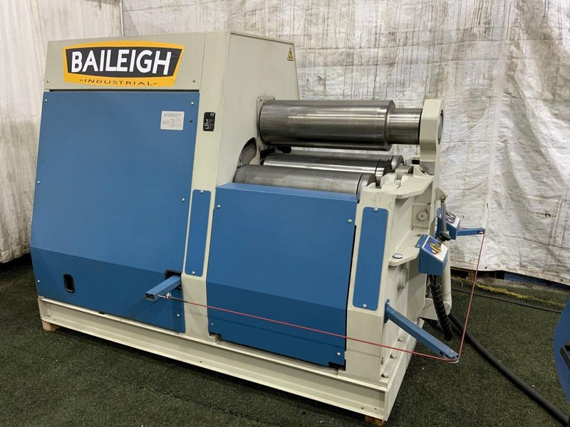 30"X 3/4" BAILEIGH HYDRAULIC 4 ROLL PLATE BENDING ROLLS: STOCK #81423