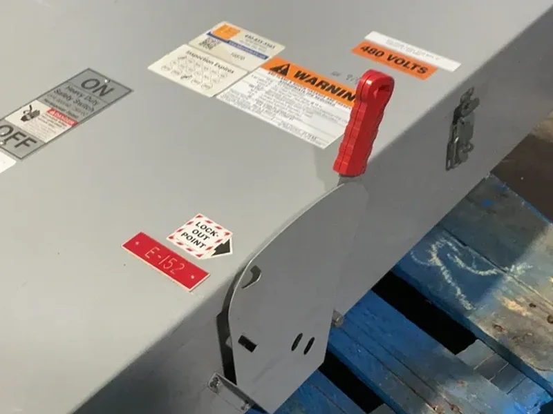 Siemens  400 Amps  Heavy Duty Safety Switch  - Hf365