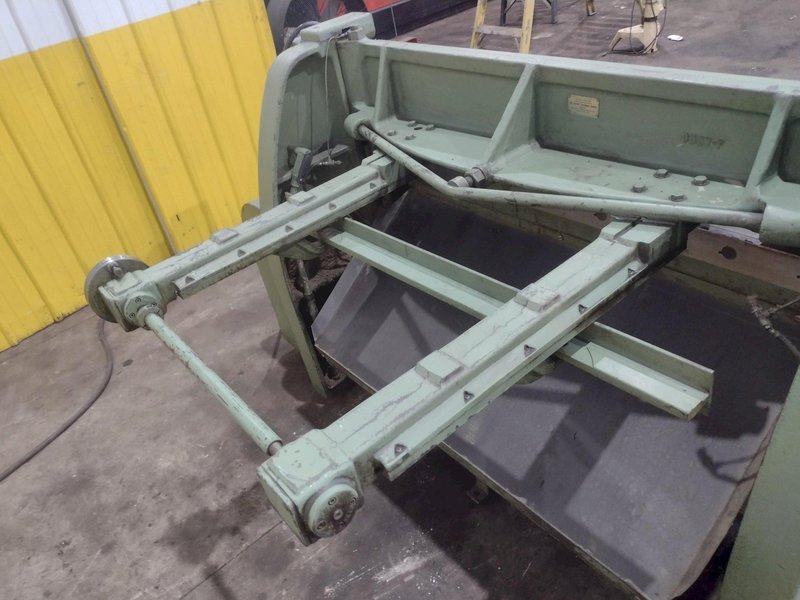 4' X  12 GAUGE PEXTO MODEL #12-U-4K MECHANICAL POWER SHEAR: YOBRO #25664