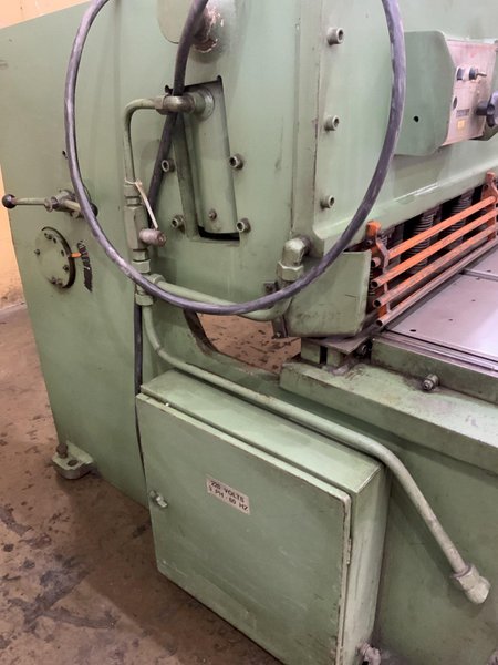 10' X 1/4" SUMMIT HYDRAULIC SQUARING SHEAR: STOCK #81071
