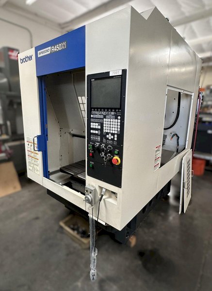 Brother SPEEDIO R450X1 Pallet Changing Compact Machining Center, 2014, Tool Pre-setter