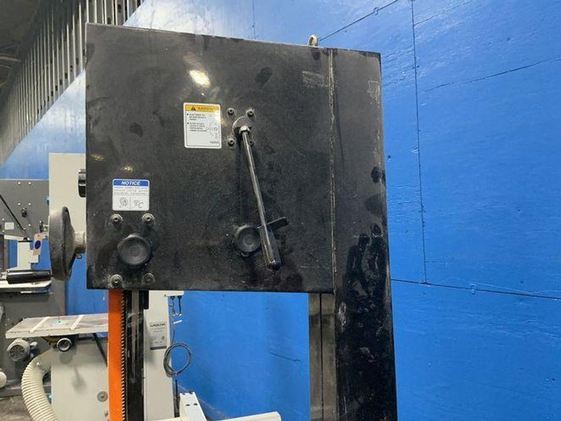 Grizzly 17" Vertical Band Saw - G0513anv