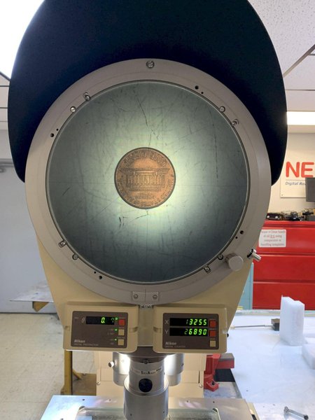 12&quot; NIKON Model V-12BDC Bench Top Vertical Beam Optical Comparator